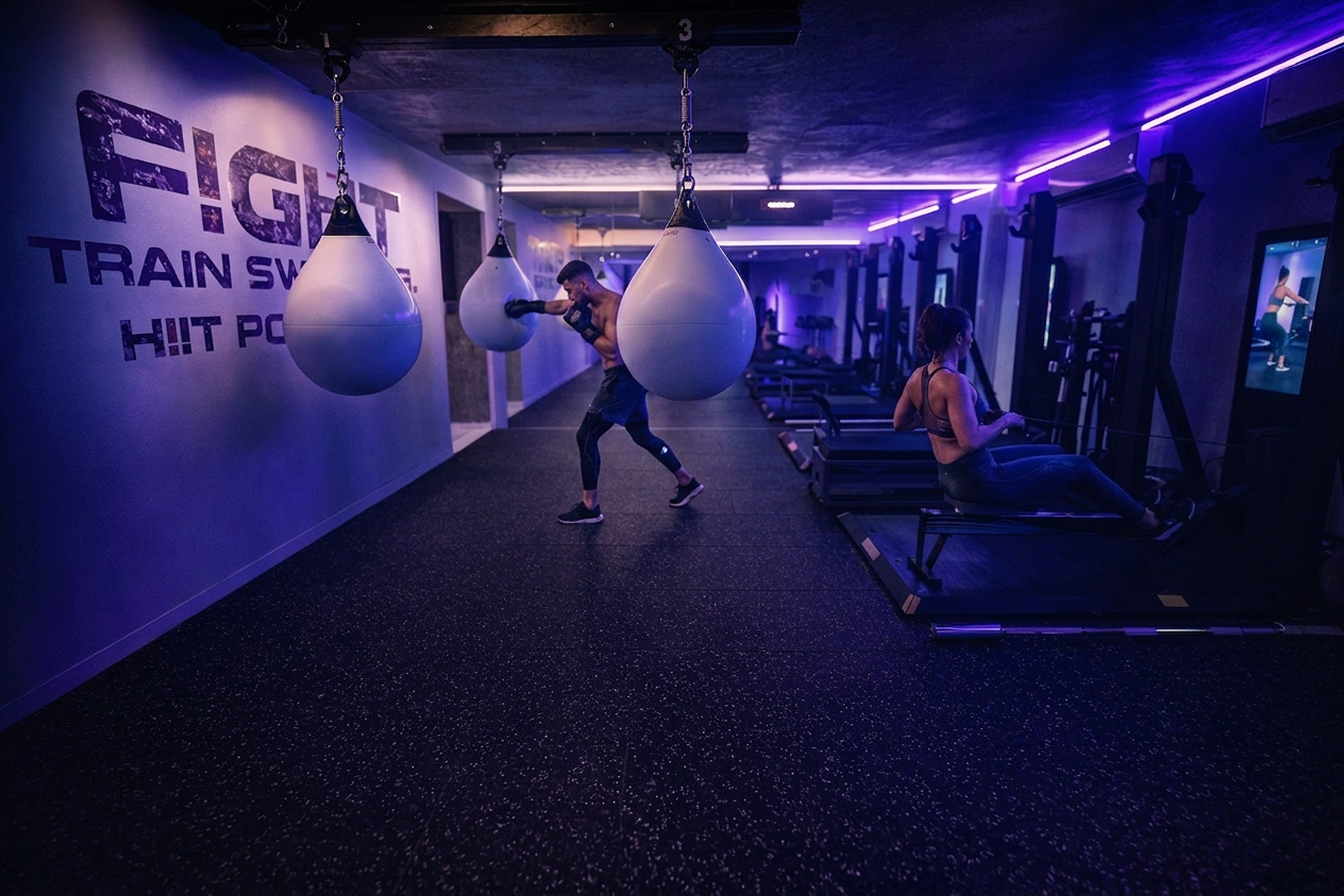 F!GHT BOX boxing bags wall